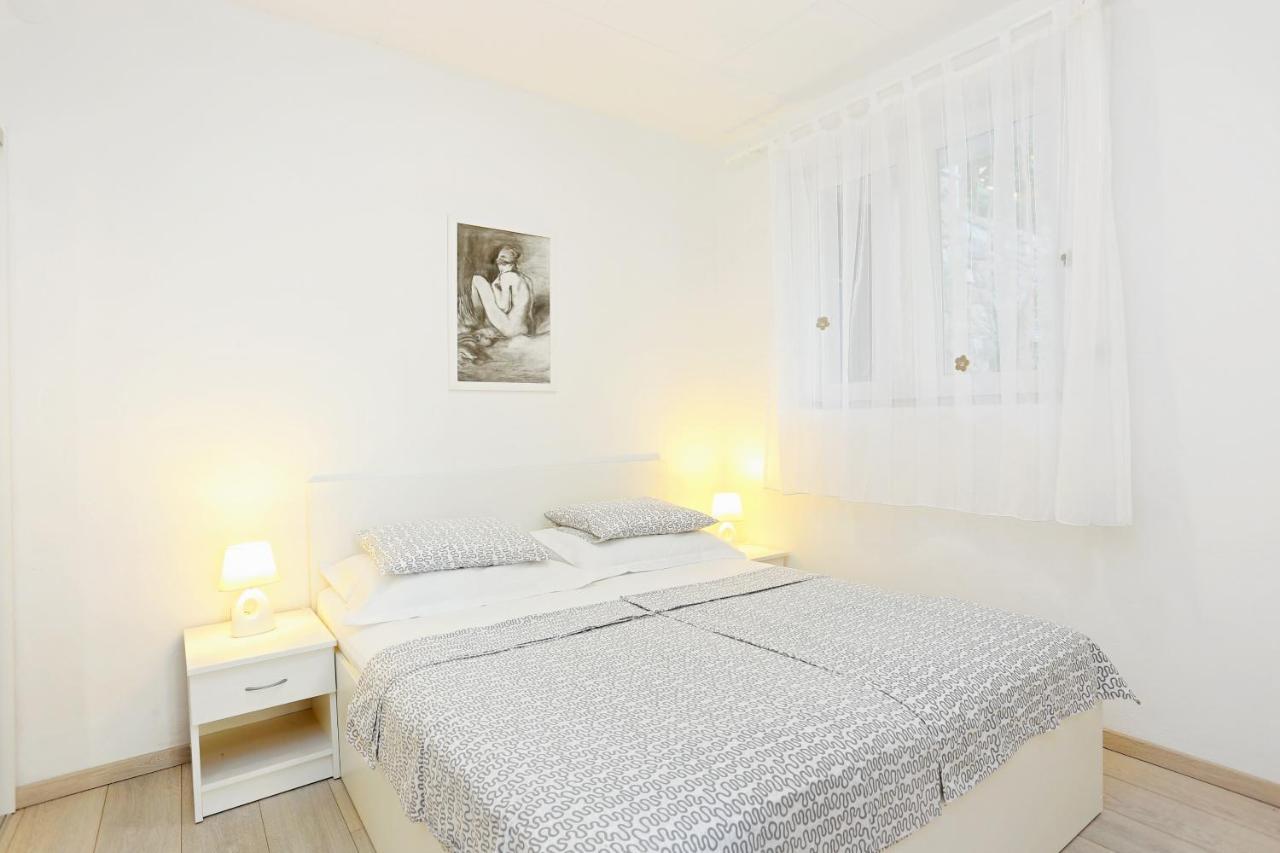 Apartments By The Sea Podgora, Makarska - 2594 外观 照片